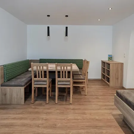 Ransburggut Farm stay Flachau