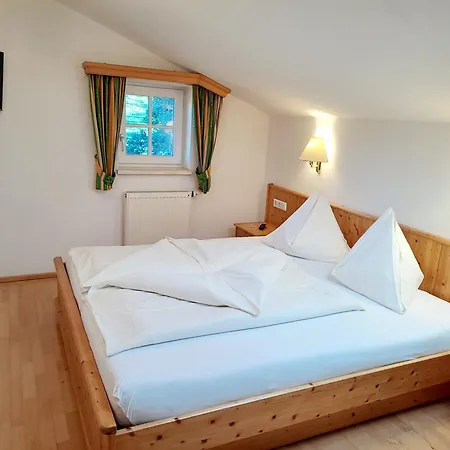 Ransburggut Farm stay Flachau