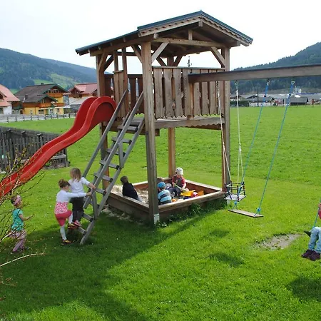 Ransburggut Farm stay Flachau
